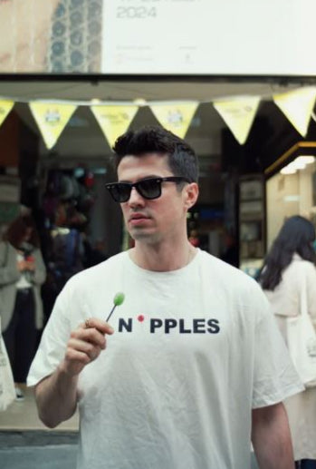 NIPPLES T-shirt