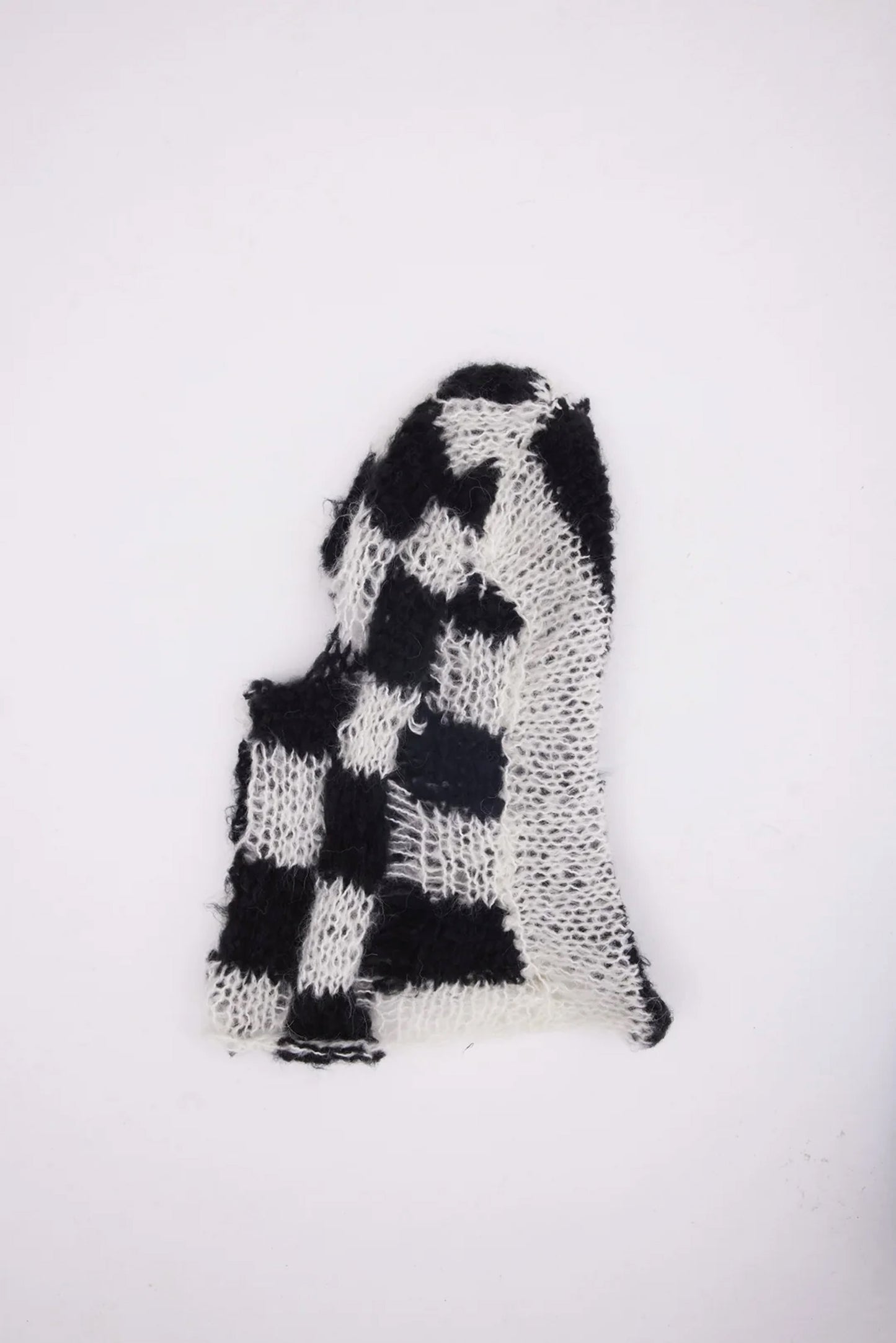 B&W Mask
