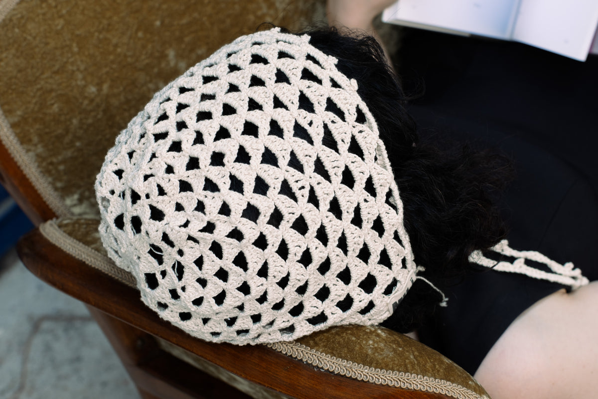 Creamy Bonnet